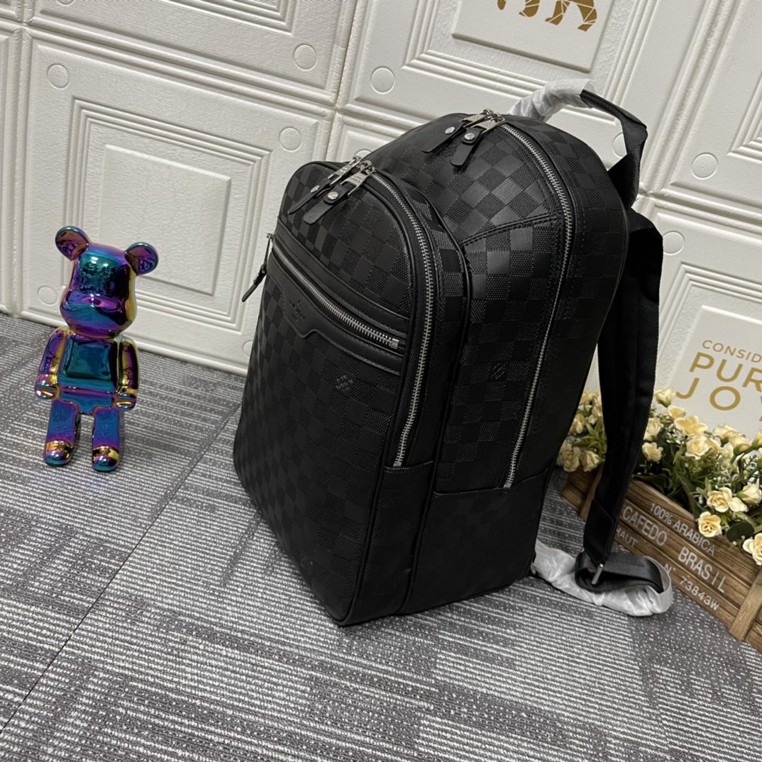 ルイ・ヴィトン Michael バックパック ダミエ・グラフィット キャンバス 牛革 型押しチェック ブラック 詳細画像 2