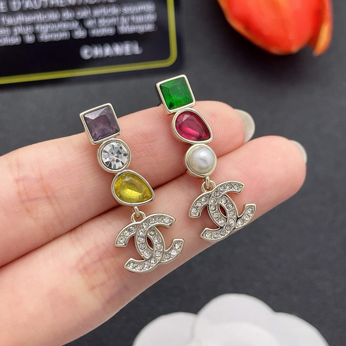 シャネル CCロゴ マルチカラーストーン ドロップピアス ゴールド 詳細画像 1