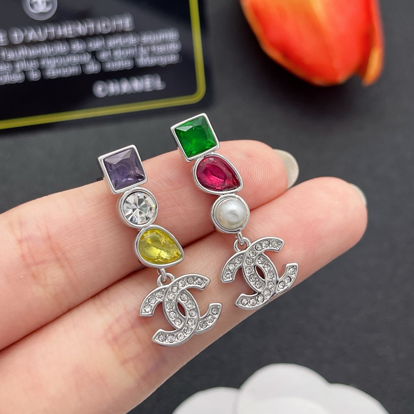 シャネル CCロゴ マルチカラーストーン ドロップピアス シルバー 詳細画像 1