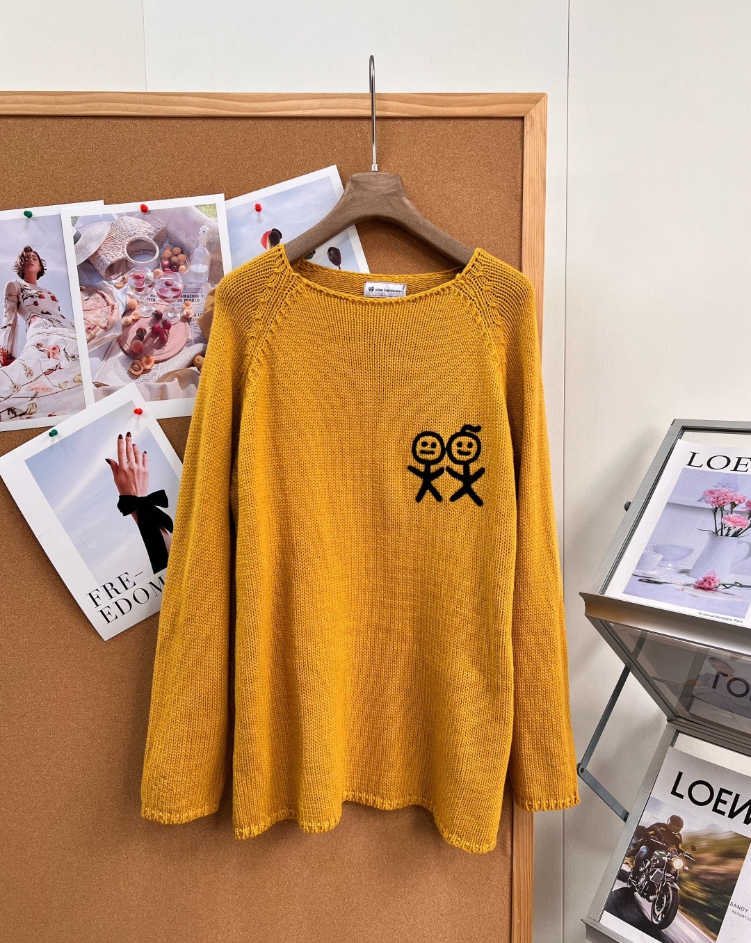 棒人間刺繍 チャンキーニットセーター ジンジャーイエロー 詳細画像 1