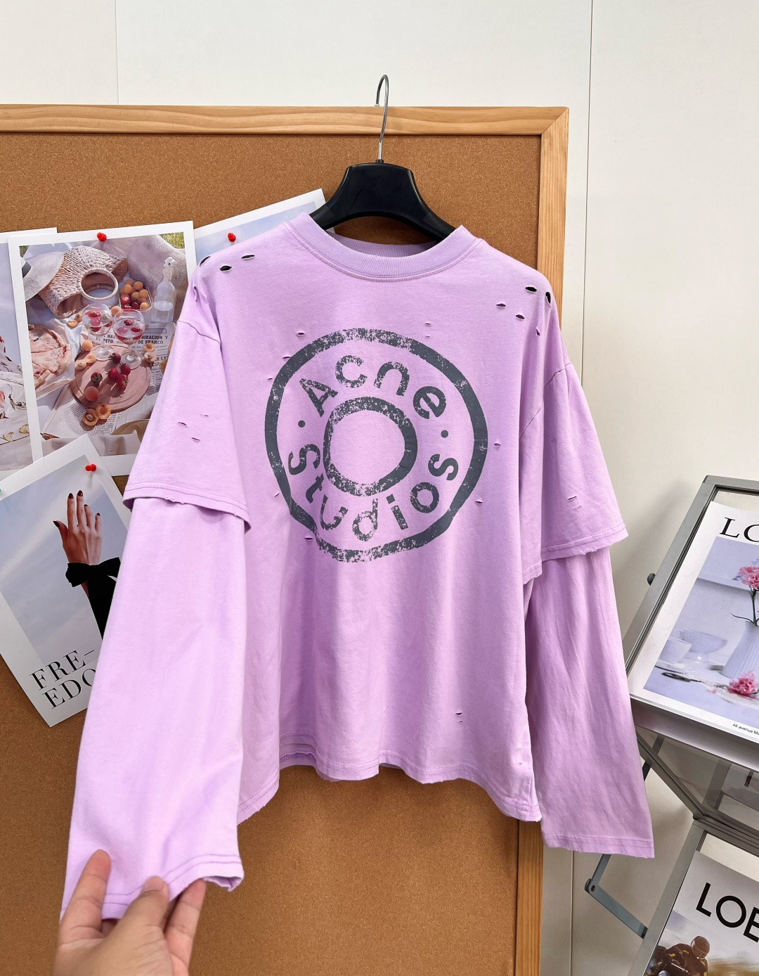 アクネ ストゥディオズ ボタンロゴプリント ダメージ加工 レイヤード風 長袖Tシャツ パープル 詳細画像 3