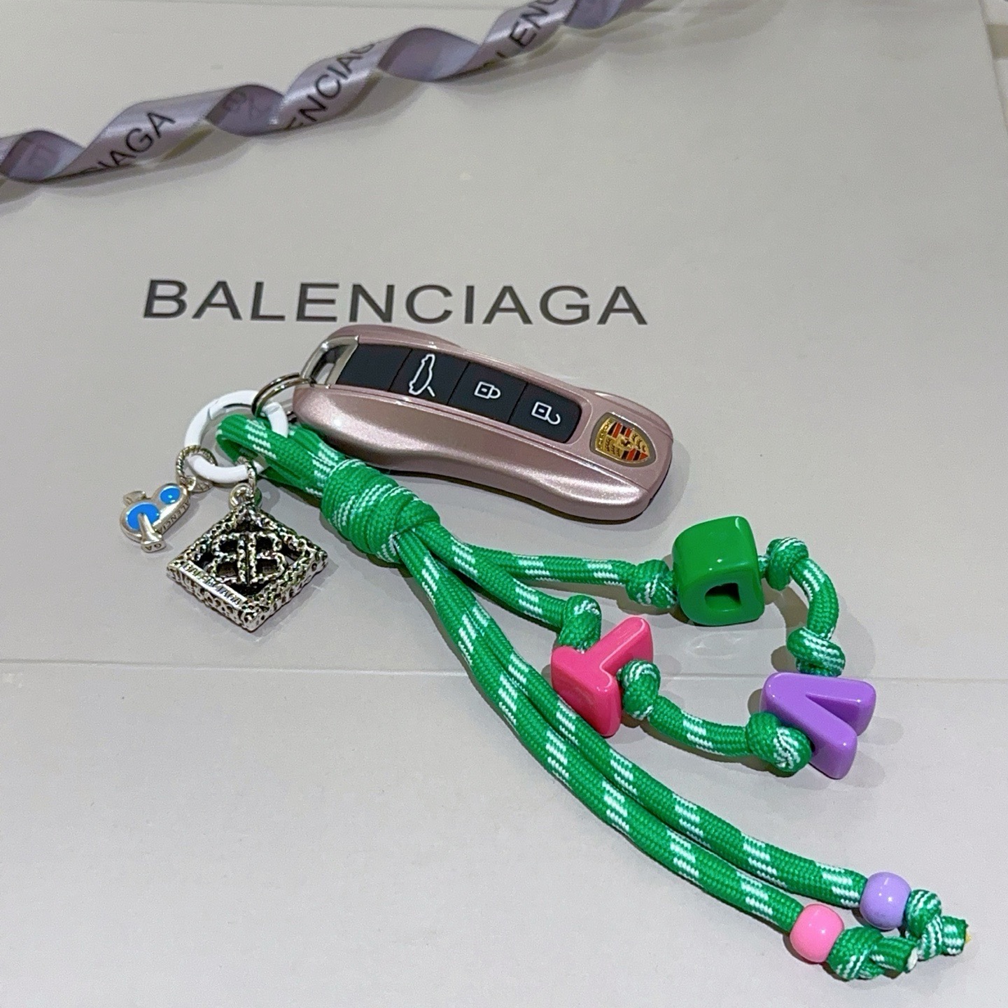 バレンシアガ バッグチャーム キーホルダー グリーン 詳細画像 1