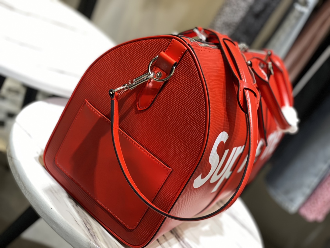 ルイ・ヴィトン Supreme キーポル・バンドリエール 45 トラベルバッグ レッド 詳細画像 3