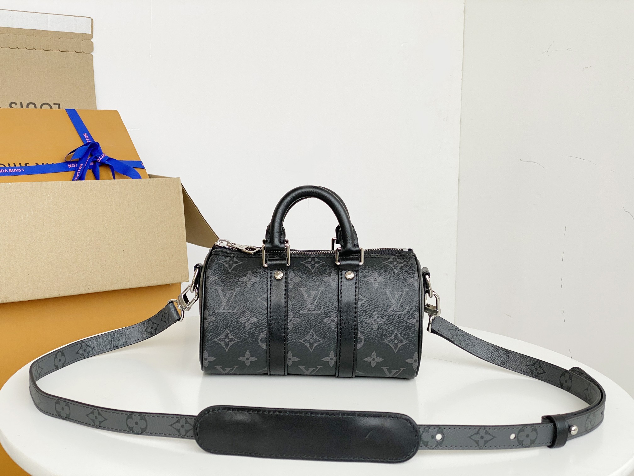ルイ・ヴィトン Keepall XS モノグラム ブラック 詳細画像 1