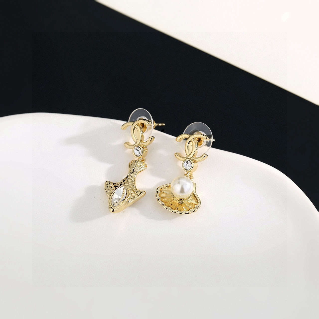 シャネル 25C ゴールド ダブルC ペンダント スカラップ パール ピアス 詳細画像 2