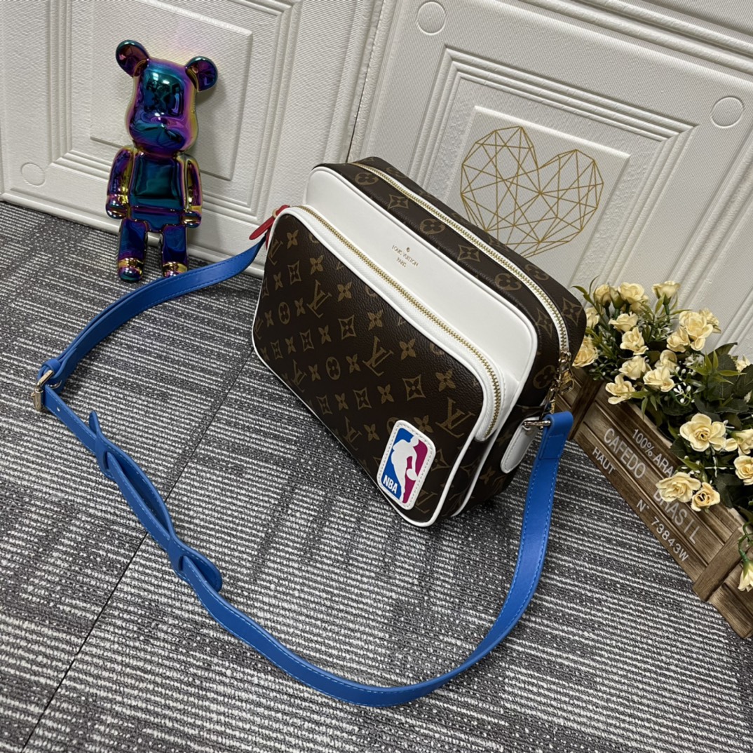ルイ・ヴィトン NBA ニル スリム メッセンジャーバッグ モノグラム ブラウン ホワイト 詳細画像 2