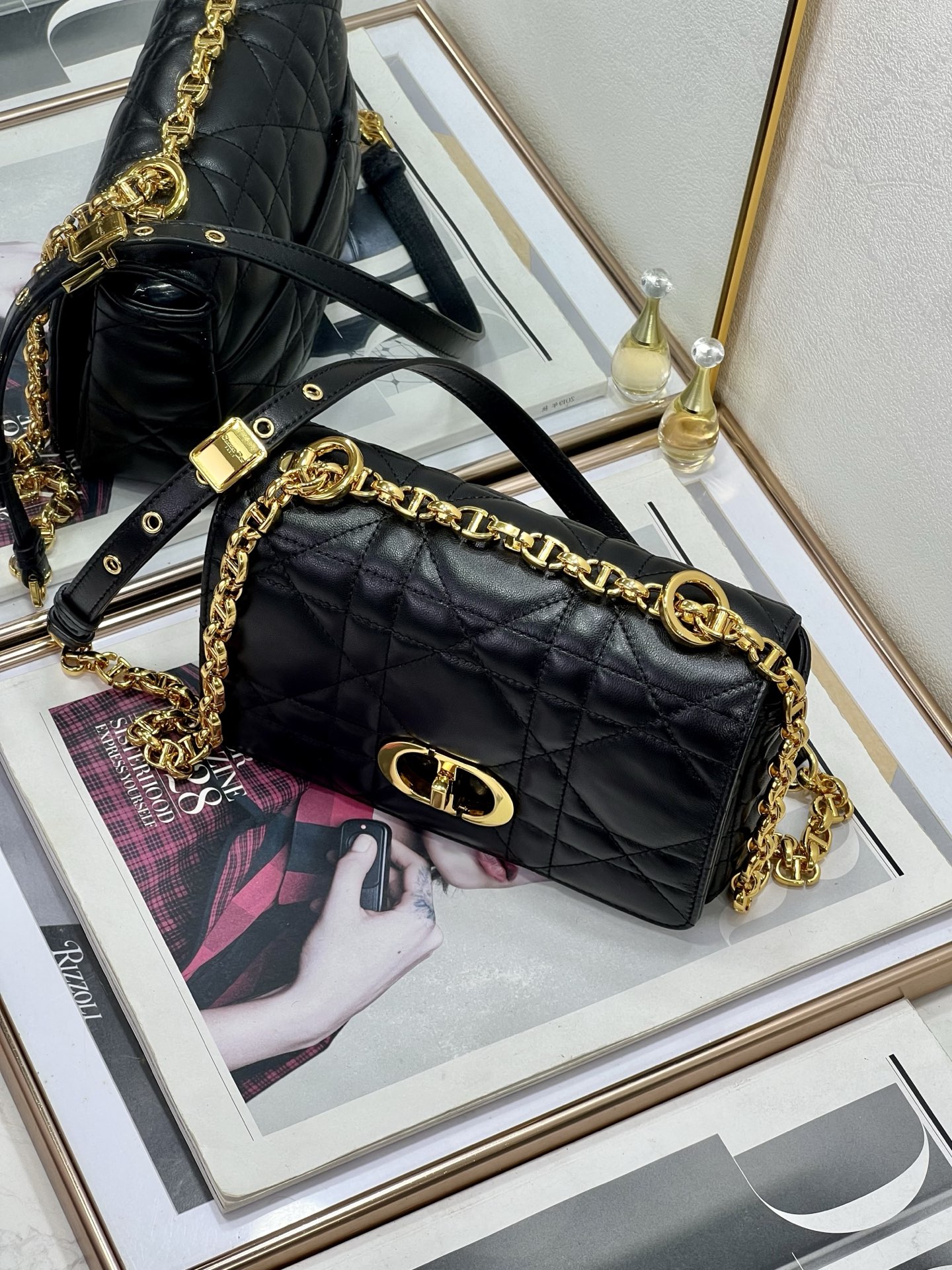 ディオール Caro スモール チェーンショルダーバッグ ブラック ゴールド金具 ラージカナージュ キルティング 9241 詳細画像 3