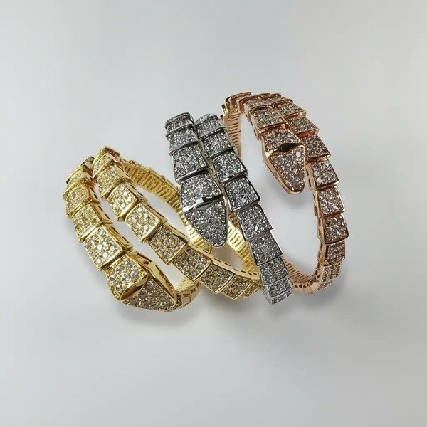 ブルガリ Serpenti シングルコイル スネークバングル ゴールド シルバー ローズゴールド