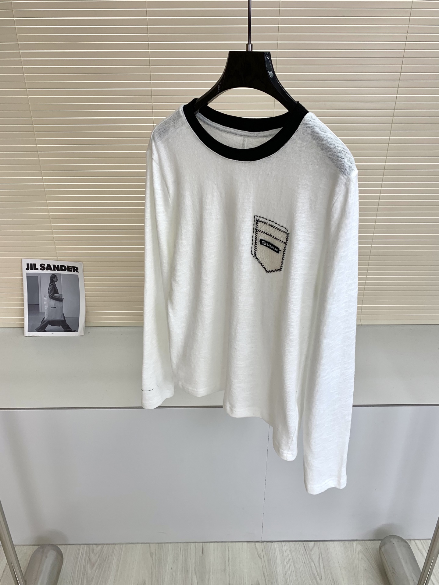 ポケットディテール 長袖Tシャツ ブラック ホワイト グレー 詳細画像 3