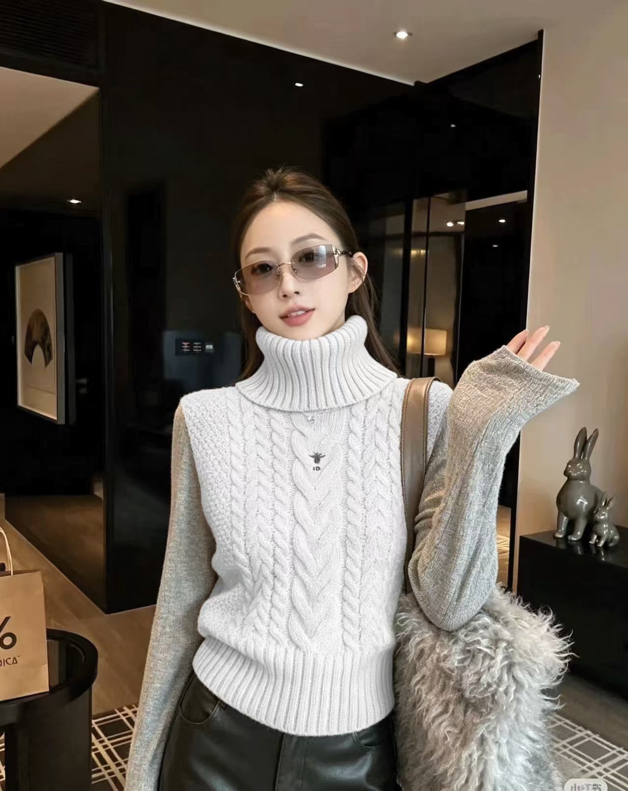 ディオール タートルネック ケーブルニットベスト ライトグレー