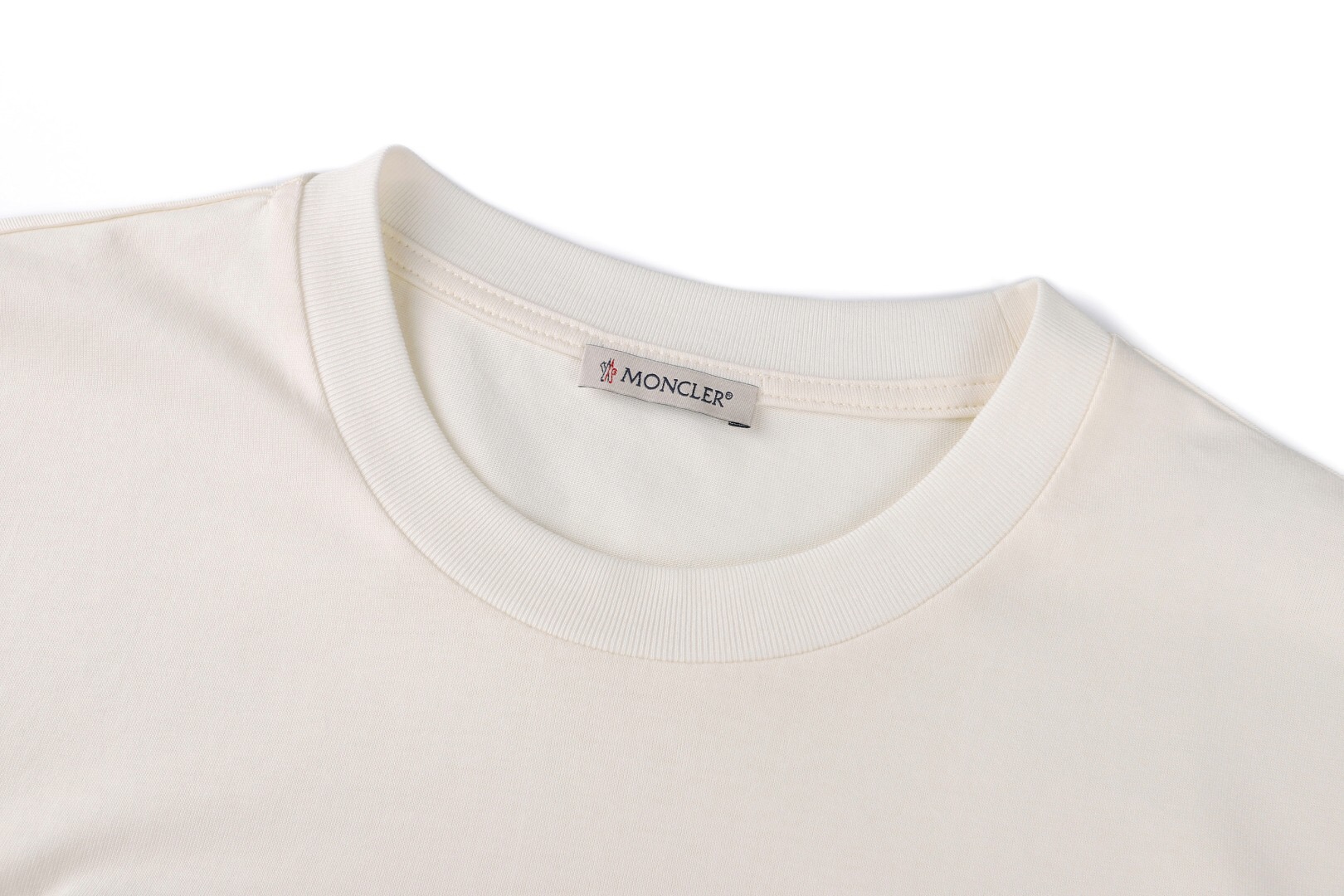 モンクレール キャンプツール アップリケ Tシャツ ホワイト 詳細画像 3