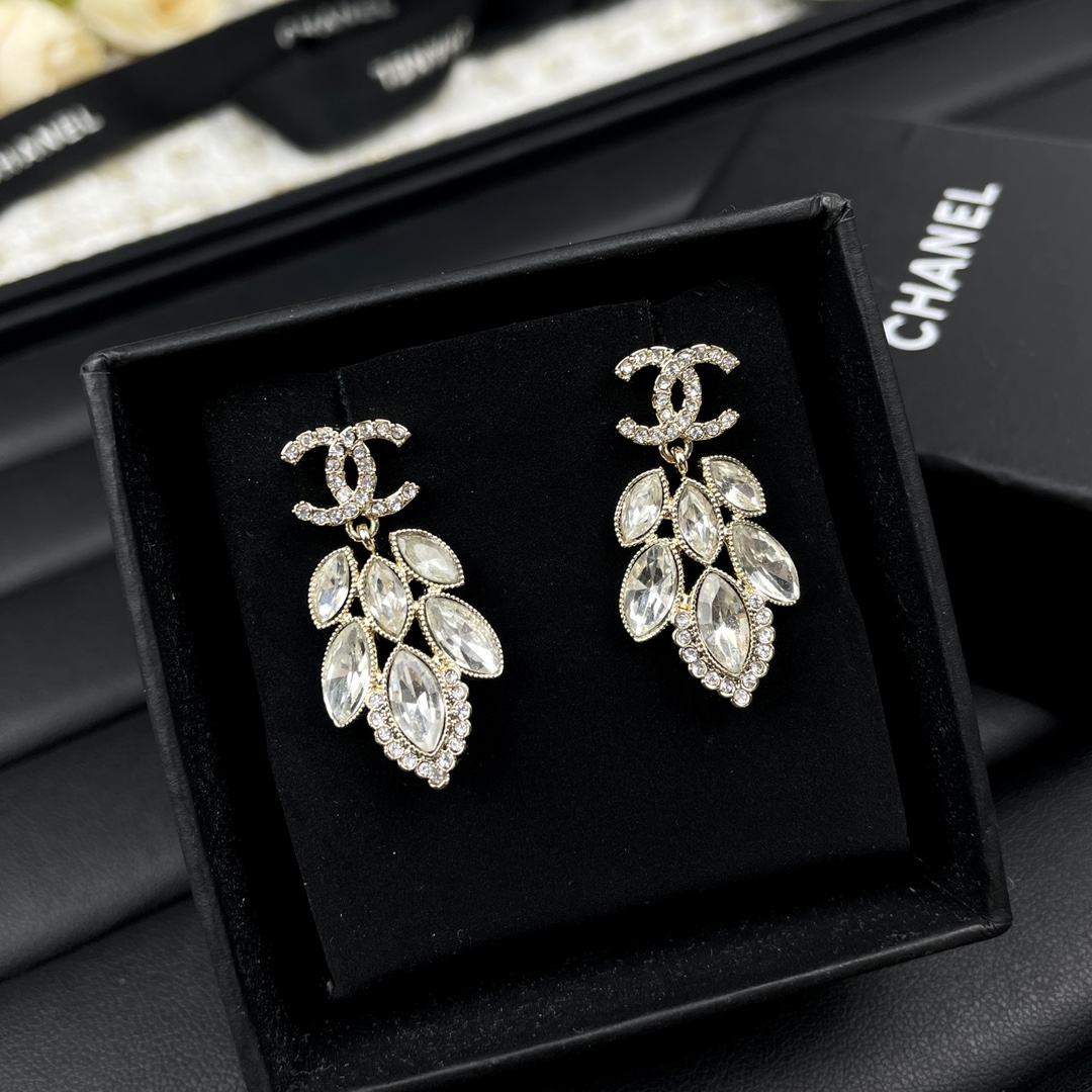 シャネル CC 麦の穂モチーフ クリスタル ドロップピアス ゴールド 詳細画像 2