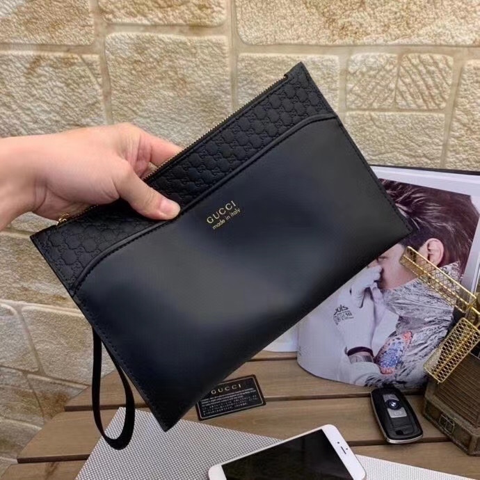 グッチ ロゴ金具 レザー クラッチバッグ ブラック 詳細画像 1