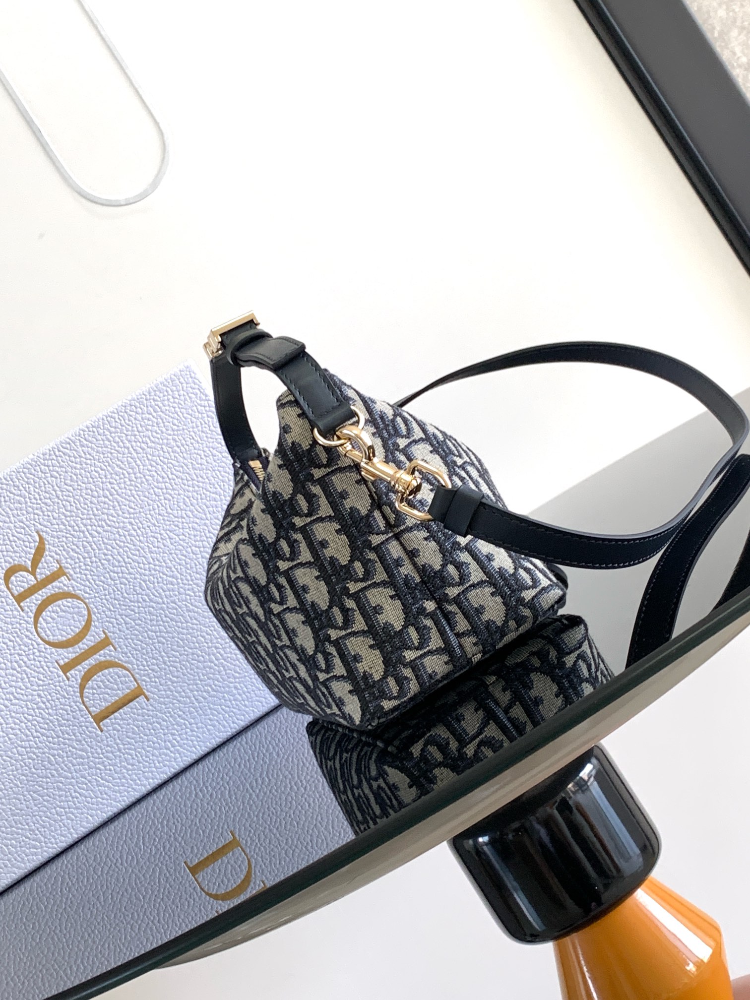ディオール Travel Nomad ミディアム クラッチ ブルー BF-S5554 詳細画像 2