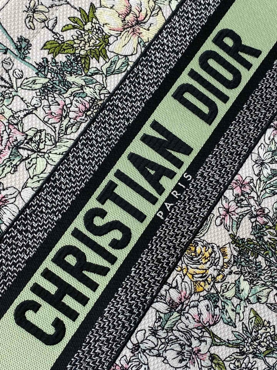 ディオール 刺繍トートバッグ グリーン ロータス 詳細画像 2