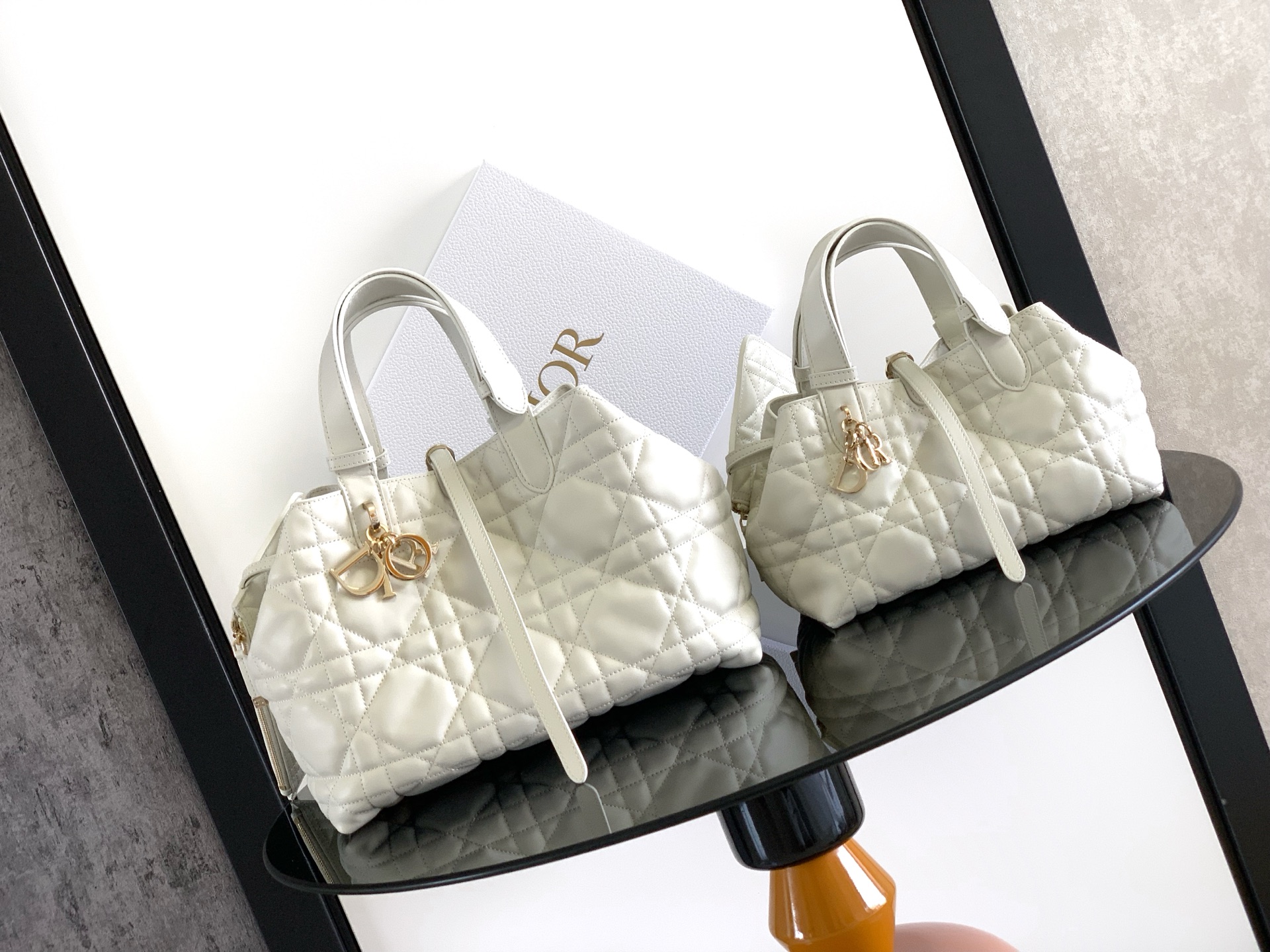 ディオール Dior Toujours スモール トートバッグ アプリコット 詳細画像 1