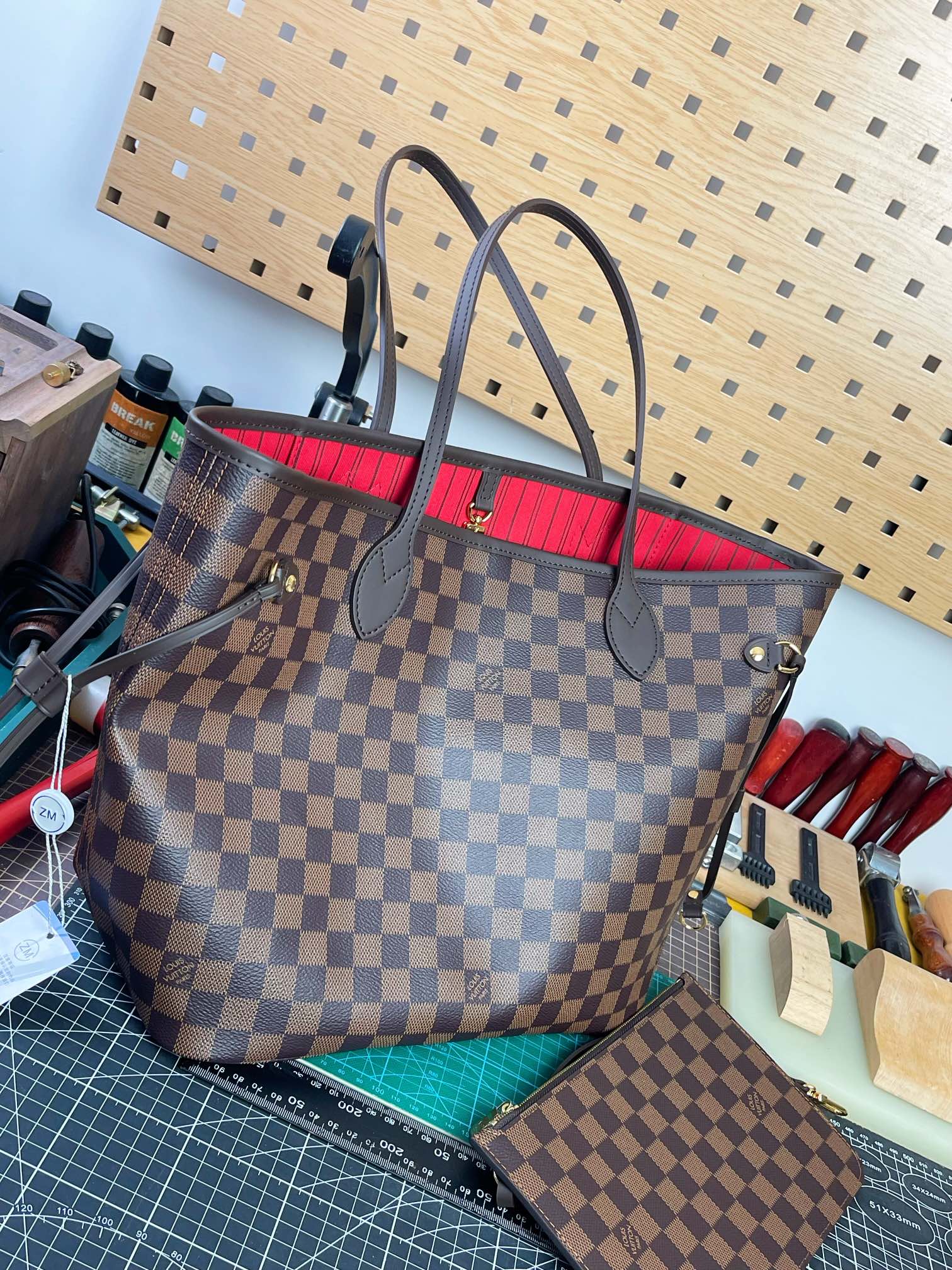 ルイ・ヴィトン Neverfull MM トートバッグ ダミエ ブラウン M40599 詳細画像 2