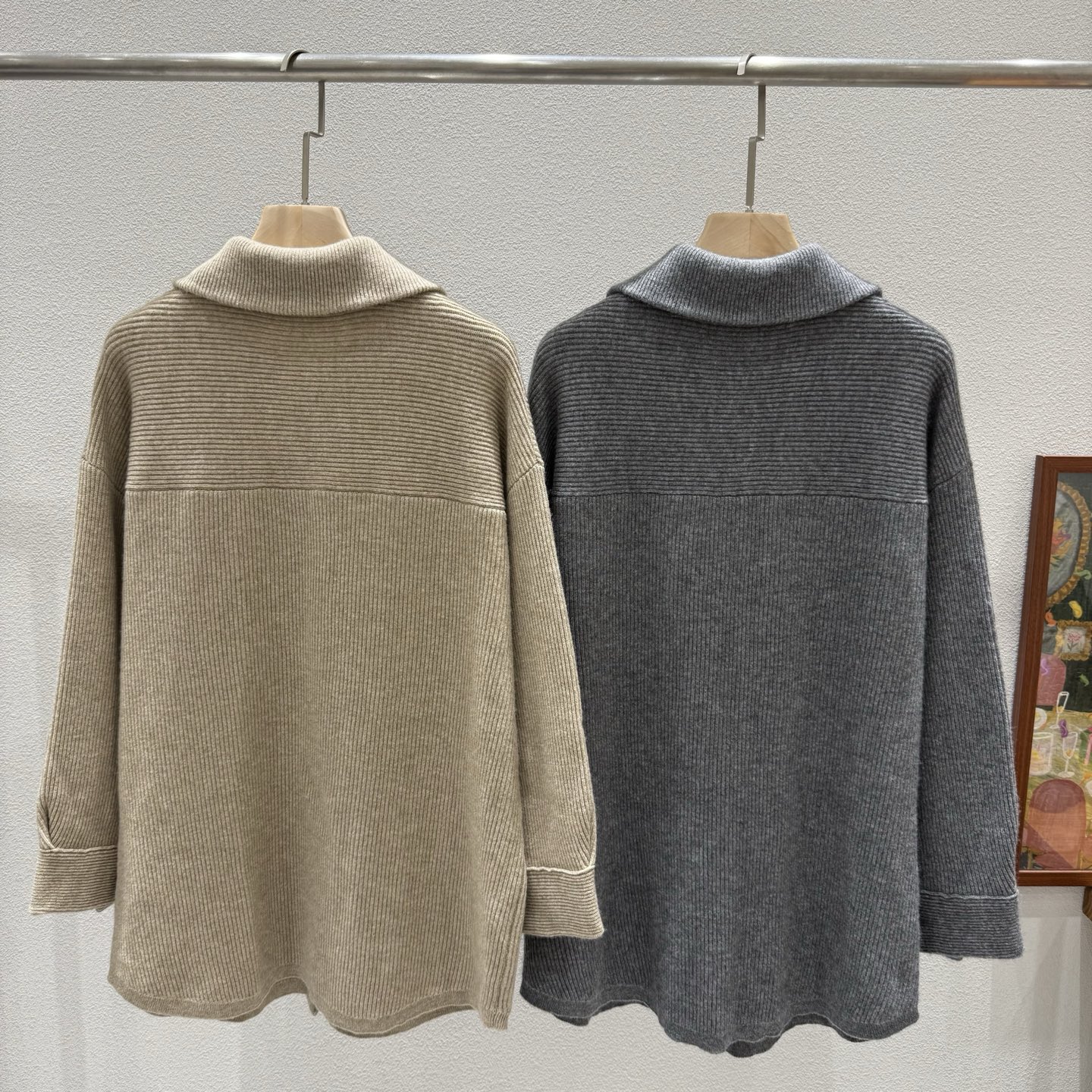 ブルネロ クチネリ カシミヤ ベルト付きカーディガン グレー キャメル 詳細画像 2