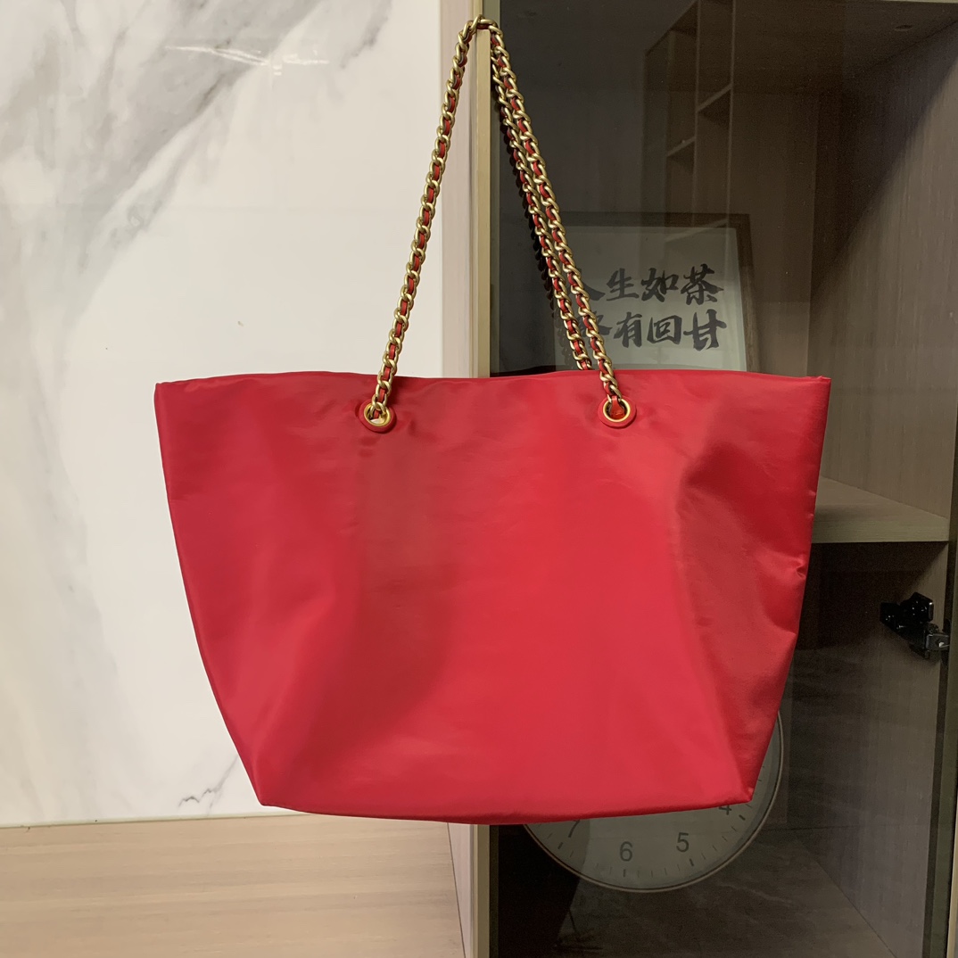 トリーバーチ Ella チェーントートバッグ レッド 詳細画像 3