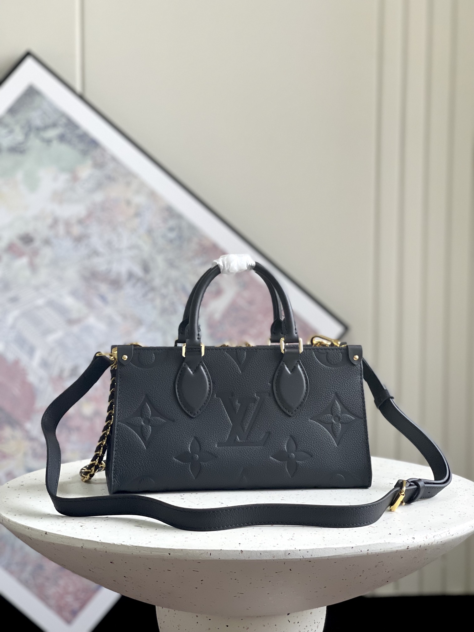 ルイヴィトン OnTheGo East West スモールトートバッグ ブラック M23698 詳細画像 2
