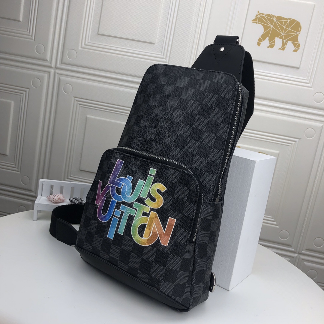 ルイ・ヴィトン アヴェニュー スリングバッグ ダミエ・グラフィット レインボーロゴプリント ブラック 詳細画像 2