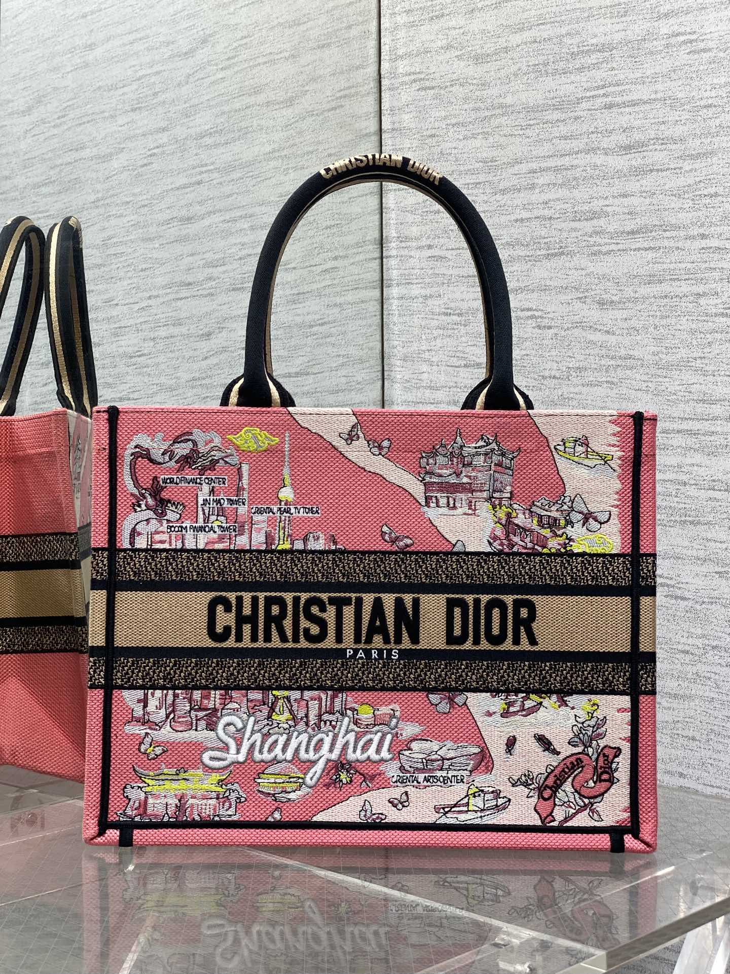 ディオール Book Tote 刺繍トートバッグ ミディアム 詳細画像 1