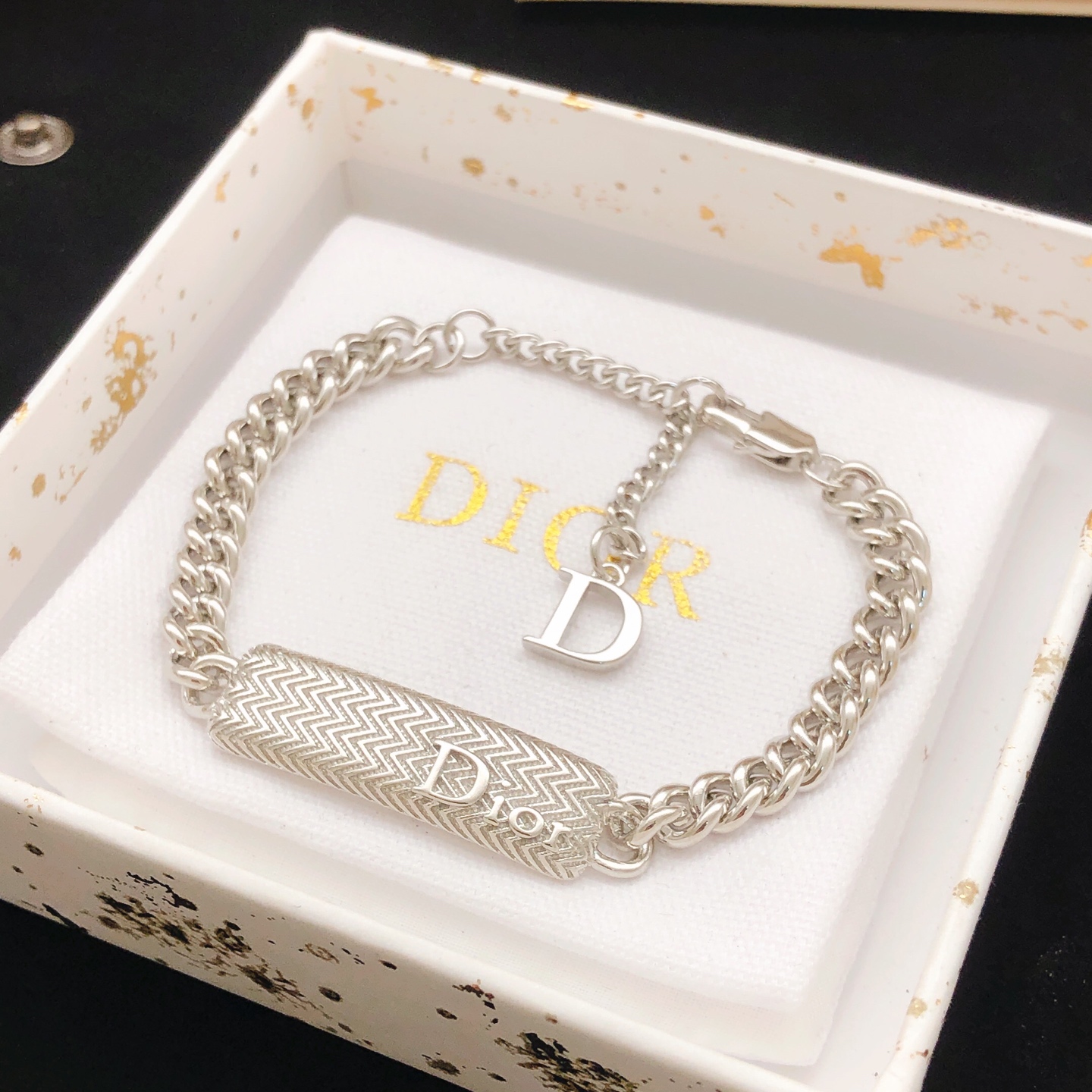 ディオール スクエア 光沢ブレスレット 真鍮 DSL0293 詳細画像 1