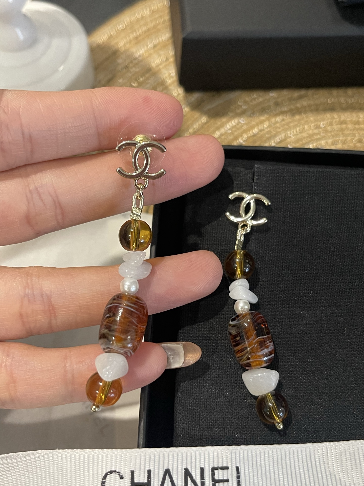 シャネル 異形パール ロングドロップピアス アンバー 詳細画像 3