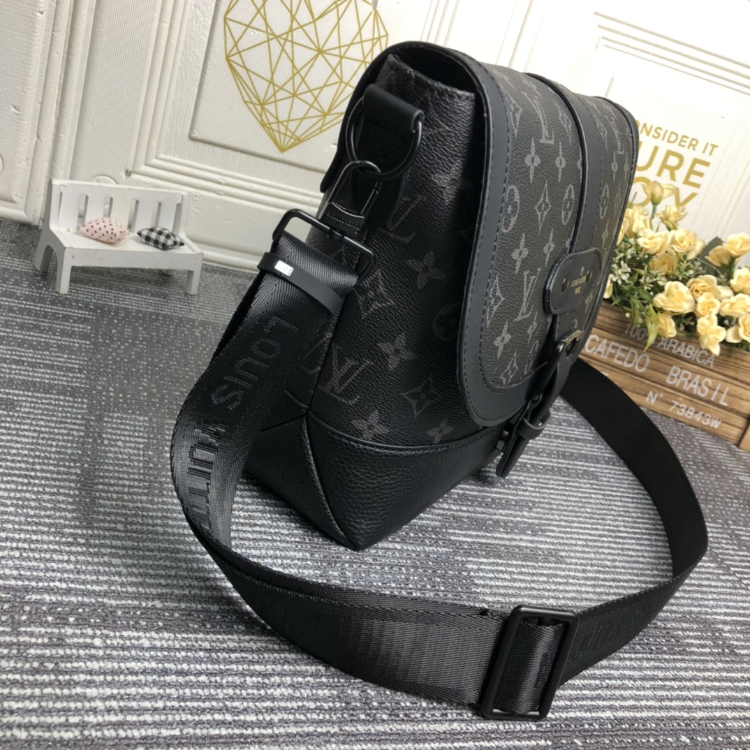 ルイ・ヴィトン Saumur メッセンジャーバッグ モノグラム・エクリプス キャンバス グレインレザー バックルストラップ ブラック 詳細画像 3