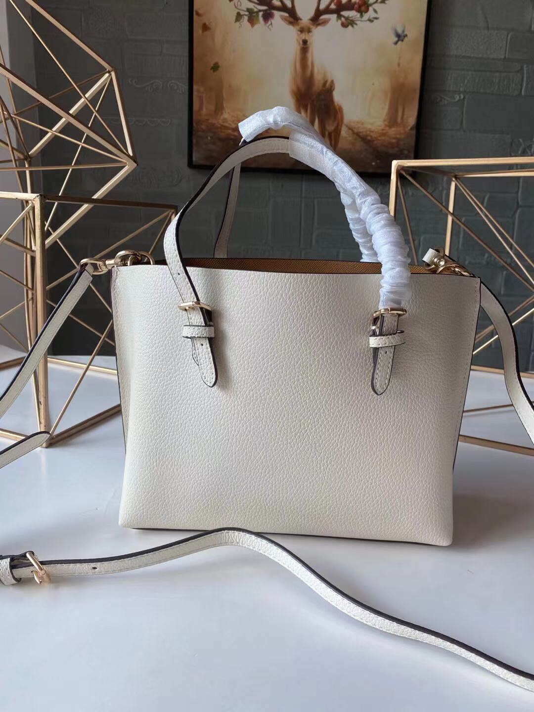 コーチ Mollie トート 25 ハンドバッグ ショルダーバッグ クリーム 詳細画像 3