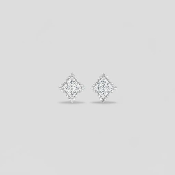 ブチェラッティ 菱形フォークローバー スタッドピアス A5216