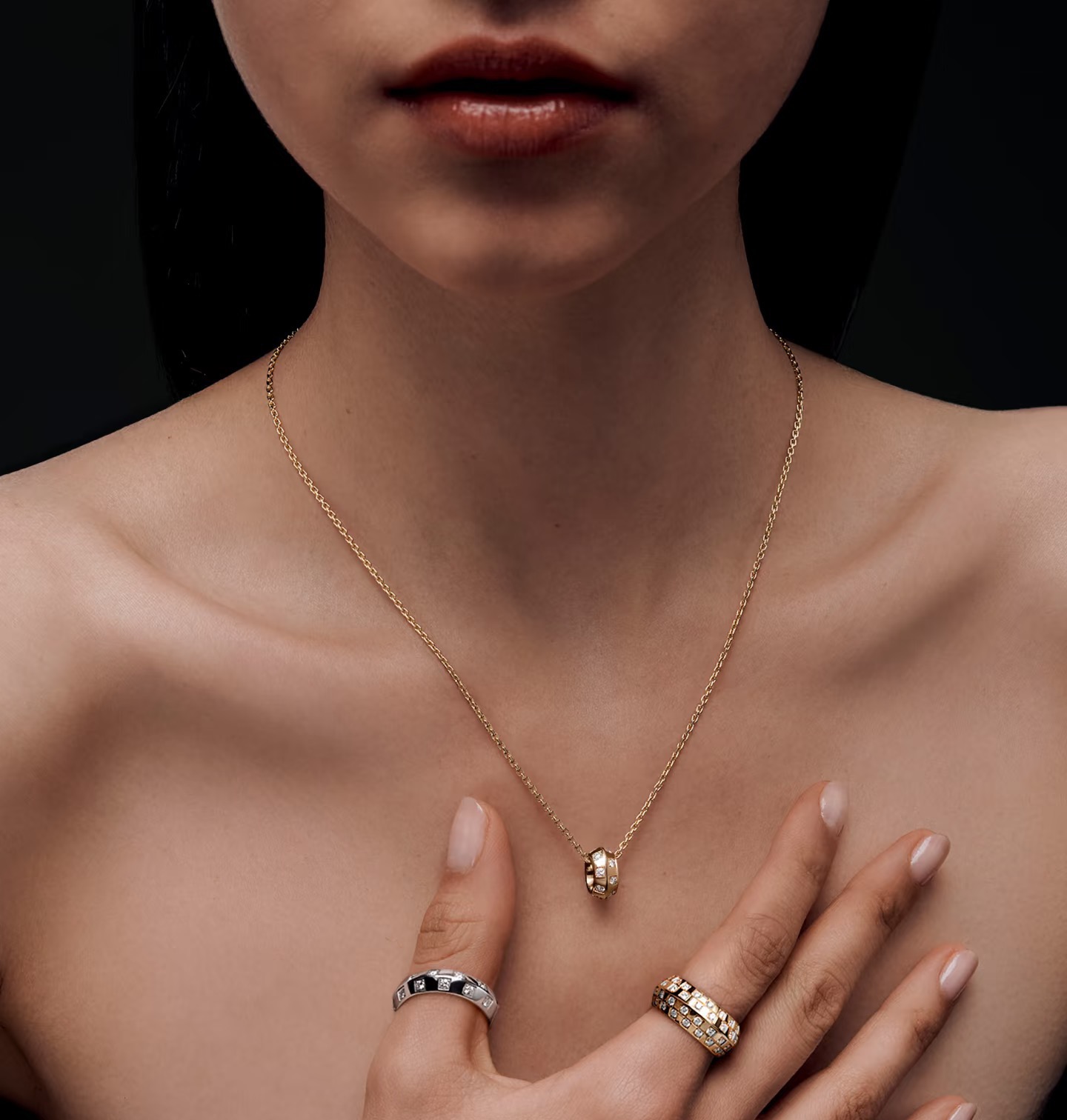 ルイ・ヴィトン LV レター ネックレス ゴールド プラチナ 詳細画像 2
