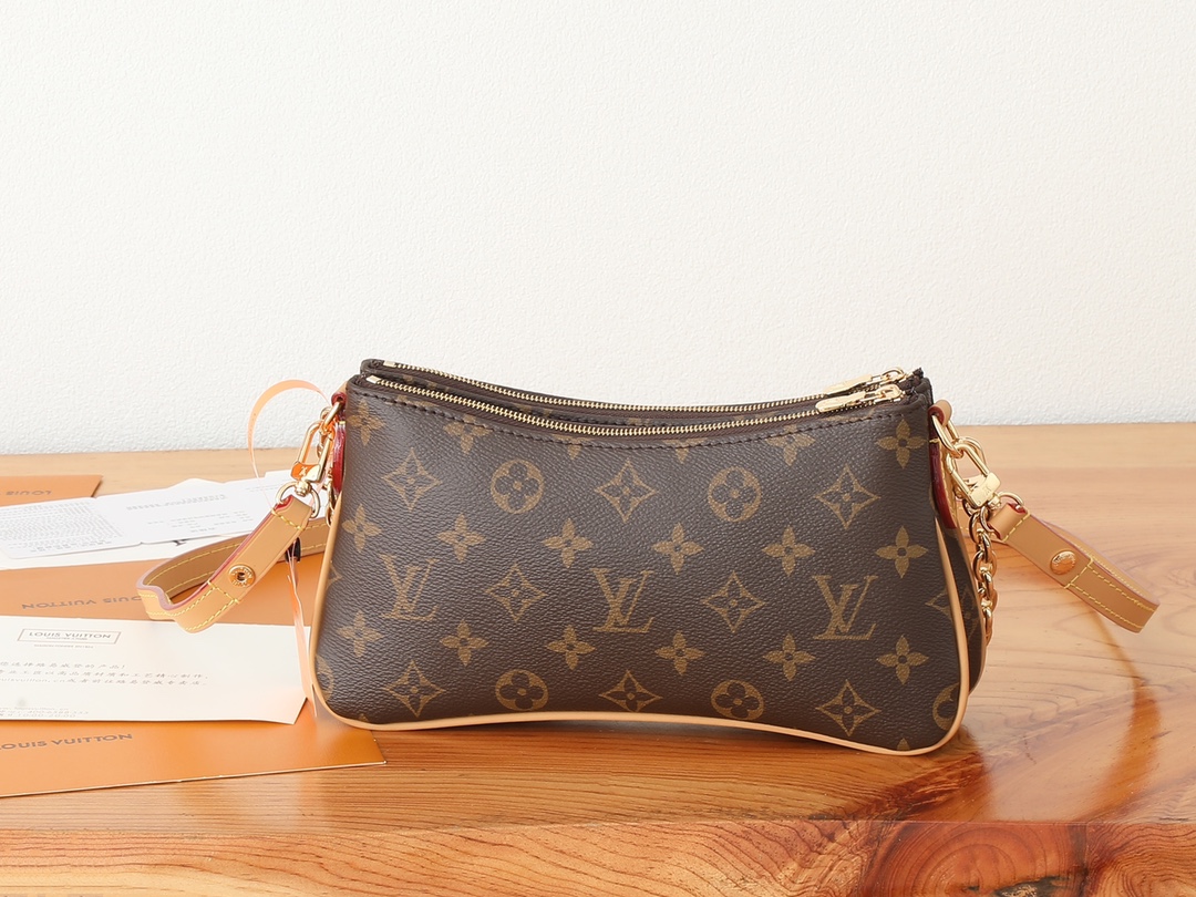 ルイ・ヴィトン Liv Pochette モノグラム チェーンショルダーバッグ M83008 詳細画像 3