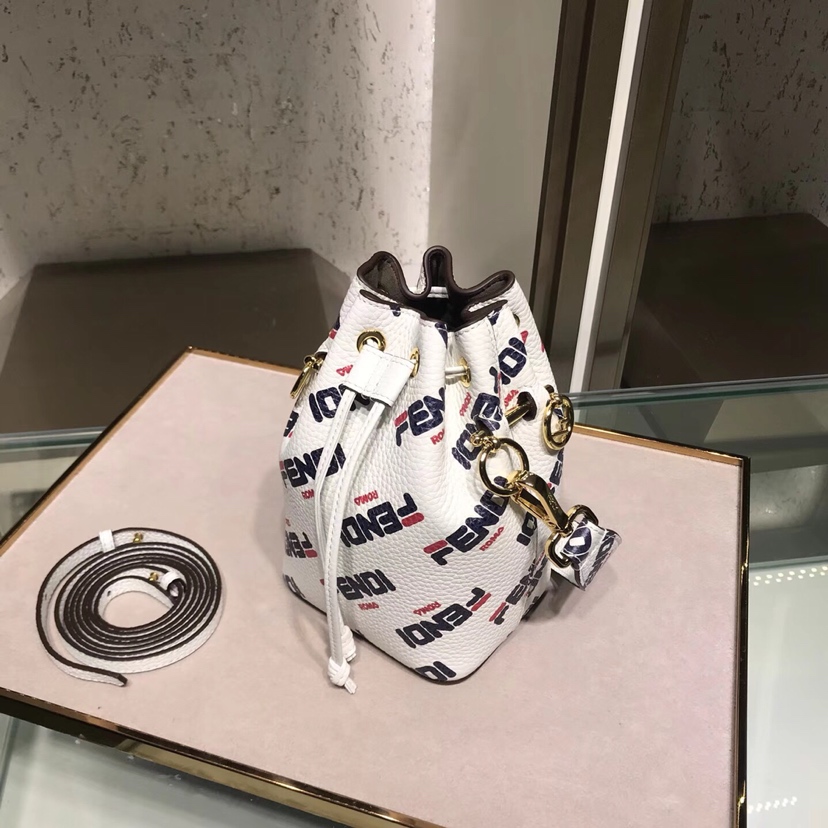 フェンディ ミニ モンスタープリント バケットバッグ カラフル 詳細画像 2