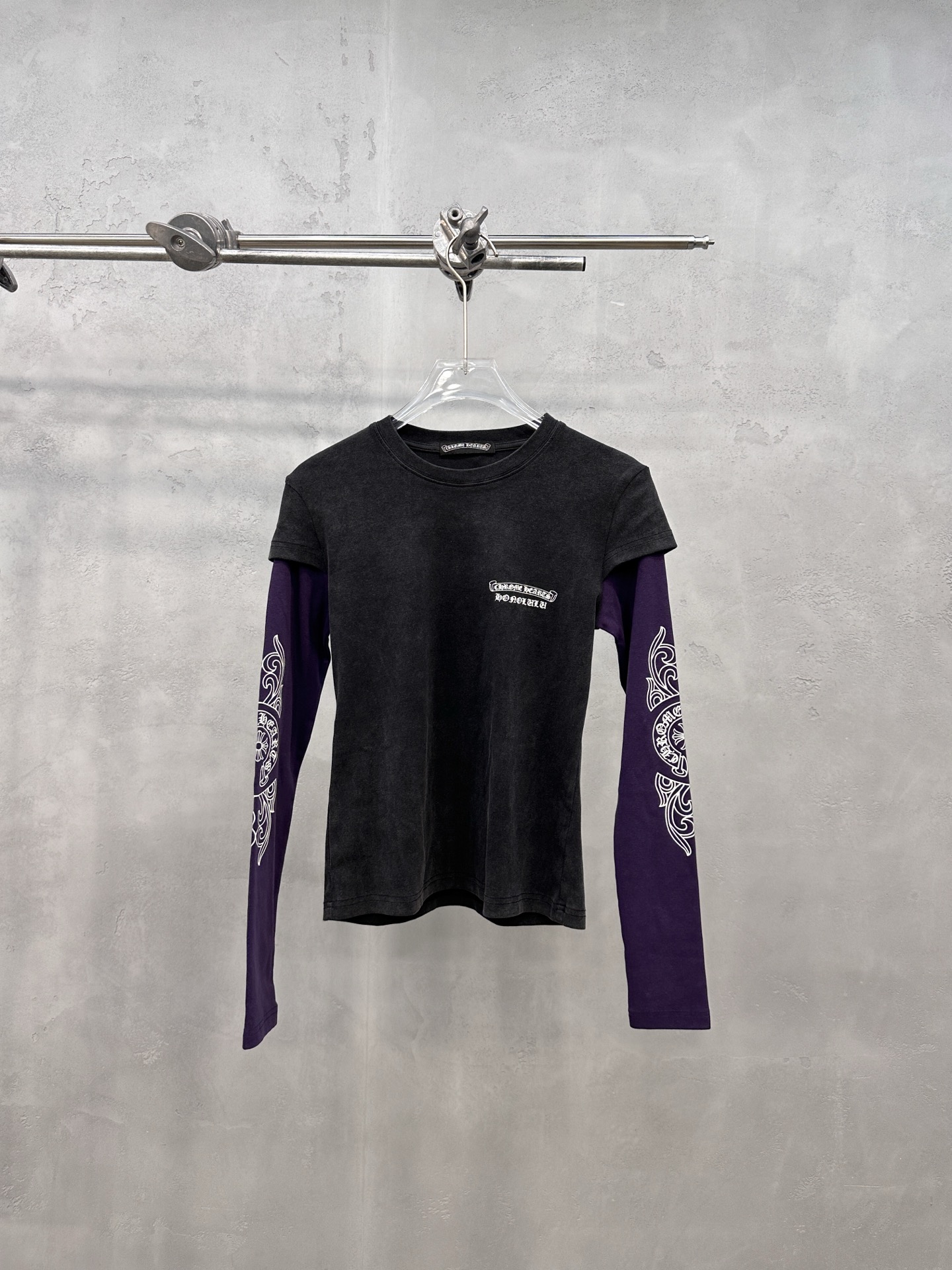 クロムハーツ フェイクレイヤード 長袖Tシャツ ブラック×パープル 詳細画像 1
