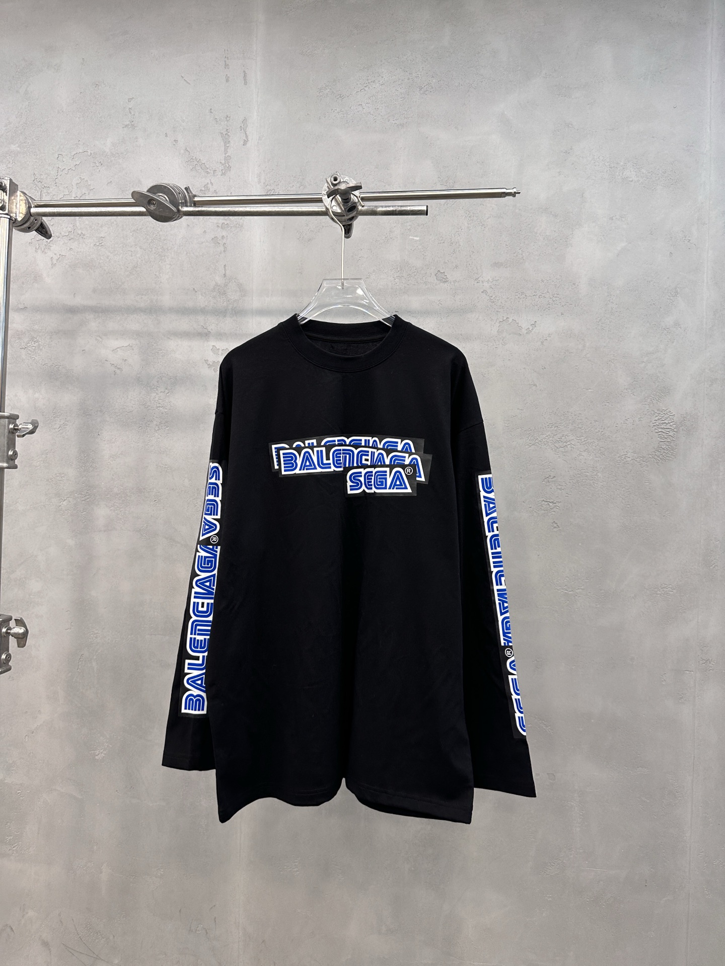 バレンシアガ 長袖Tシャツ SEGAプリント ブラック 詳細画像 1