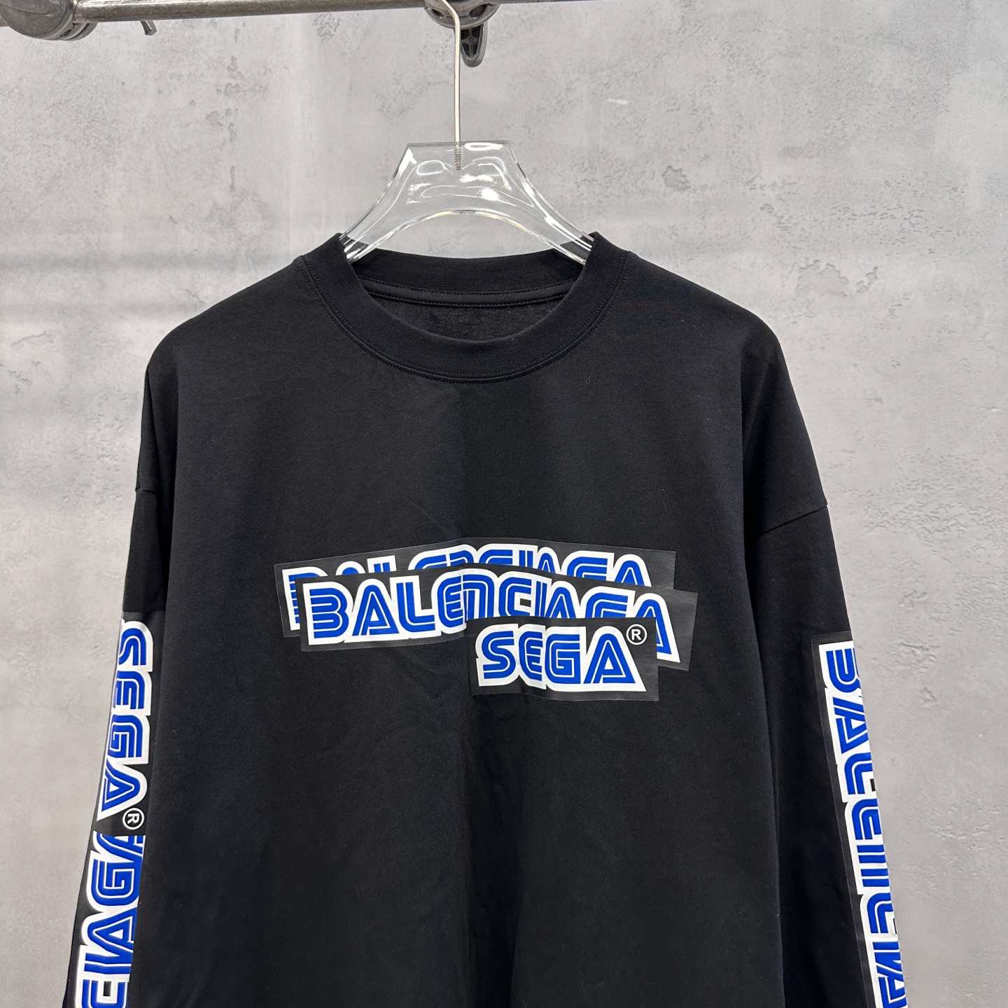 バレンシアガ 長袖Tシャツ SEGAプリント ブラック 詳細画像 2