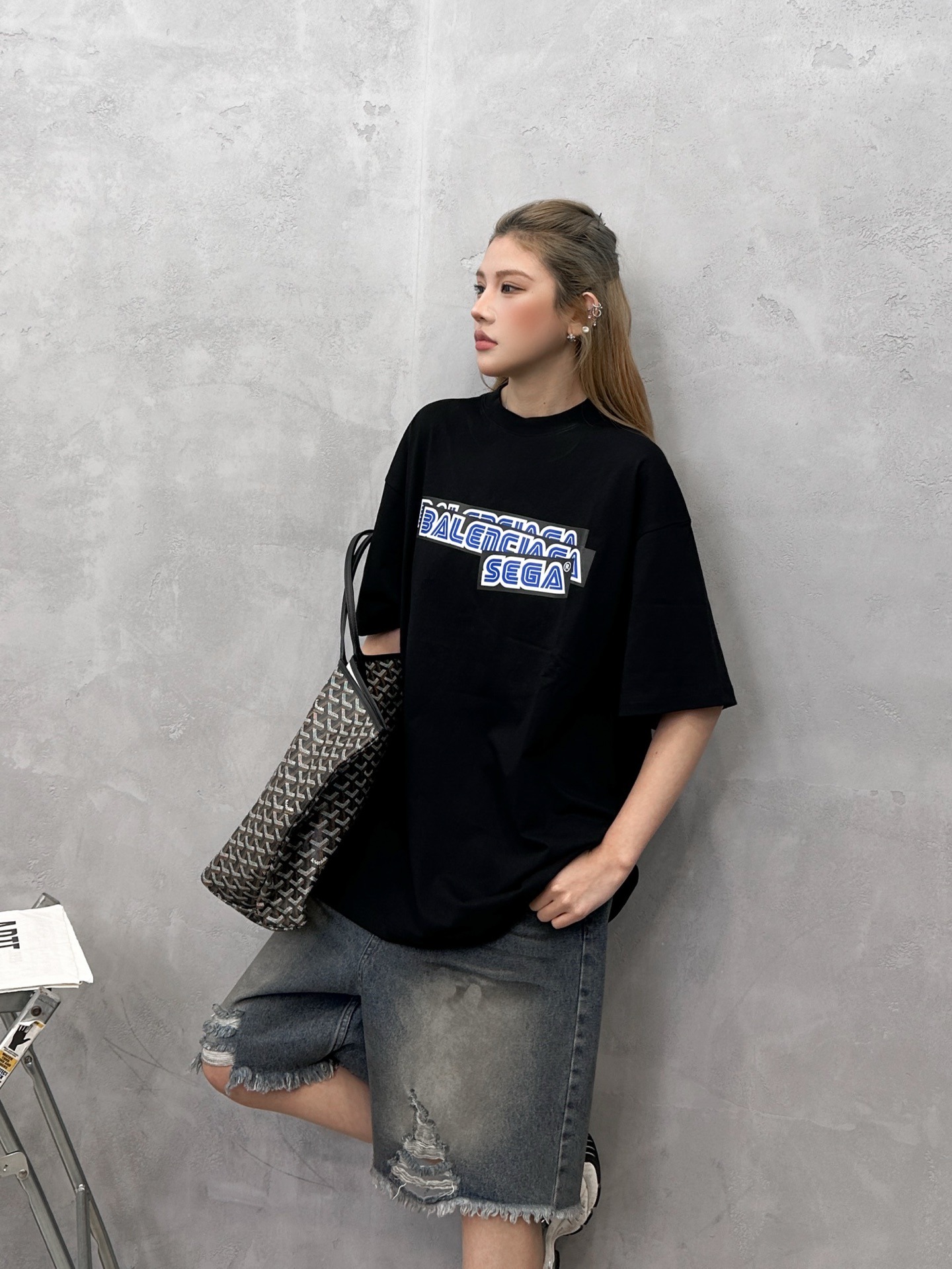 バレンシアガ SEGA プリント 半袖Tシャツ ブラック