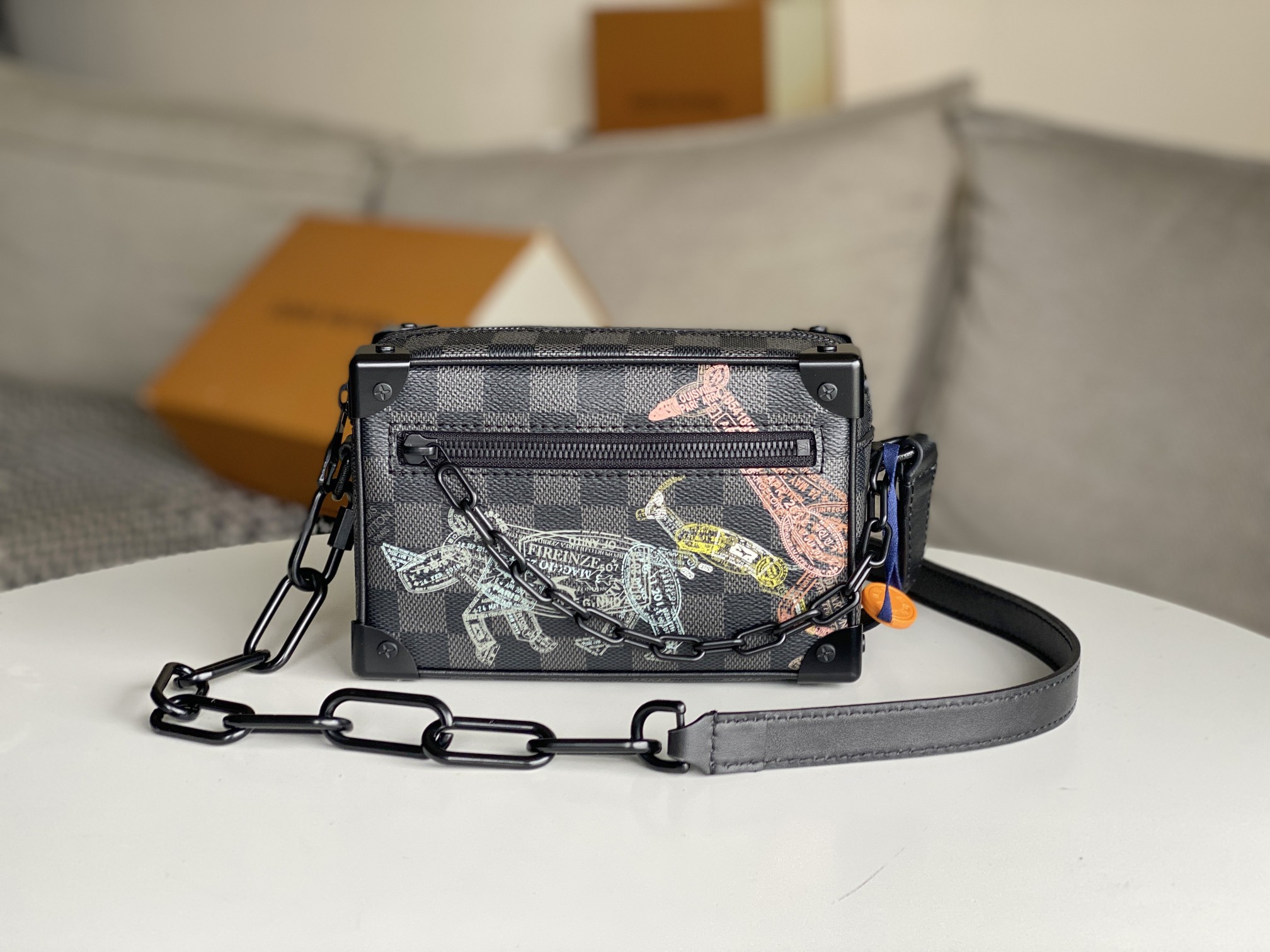 ルイ・ヴィトン Mini Soft Trunk ハンドバッグ ダミエ・グラファイト ブラック 詳細画像 1