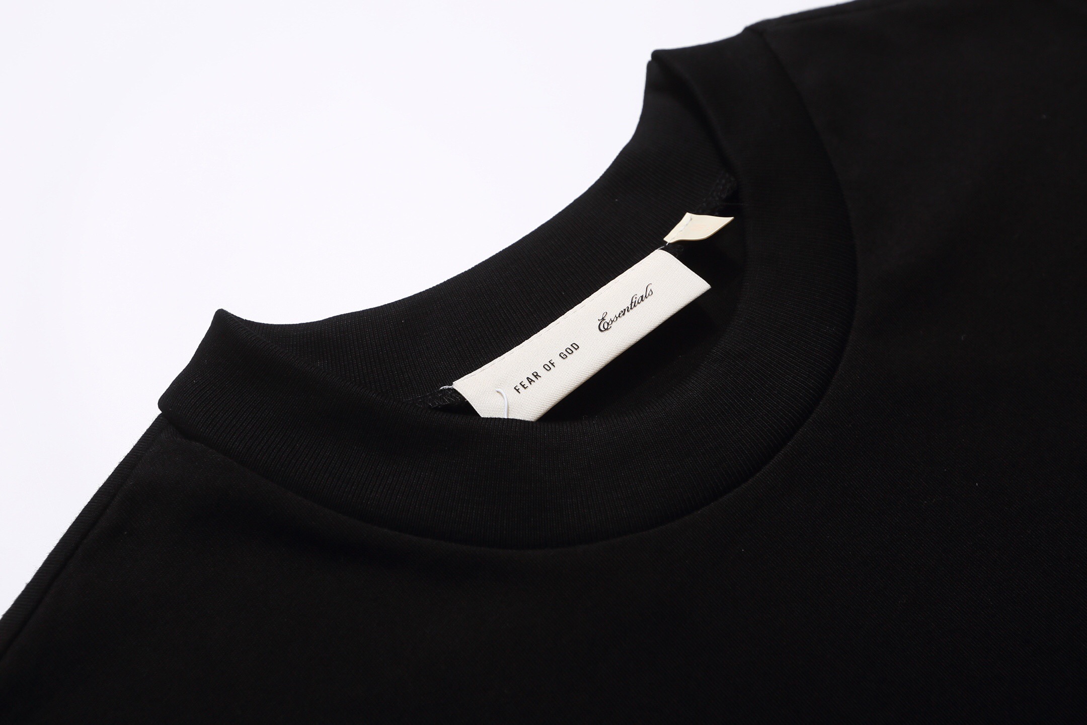 フィアオブゴッド 午年 半袖Tシャツ ブラック 詳細画像 3