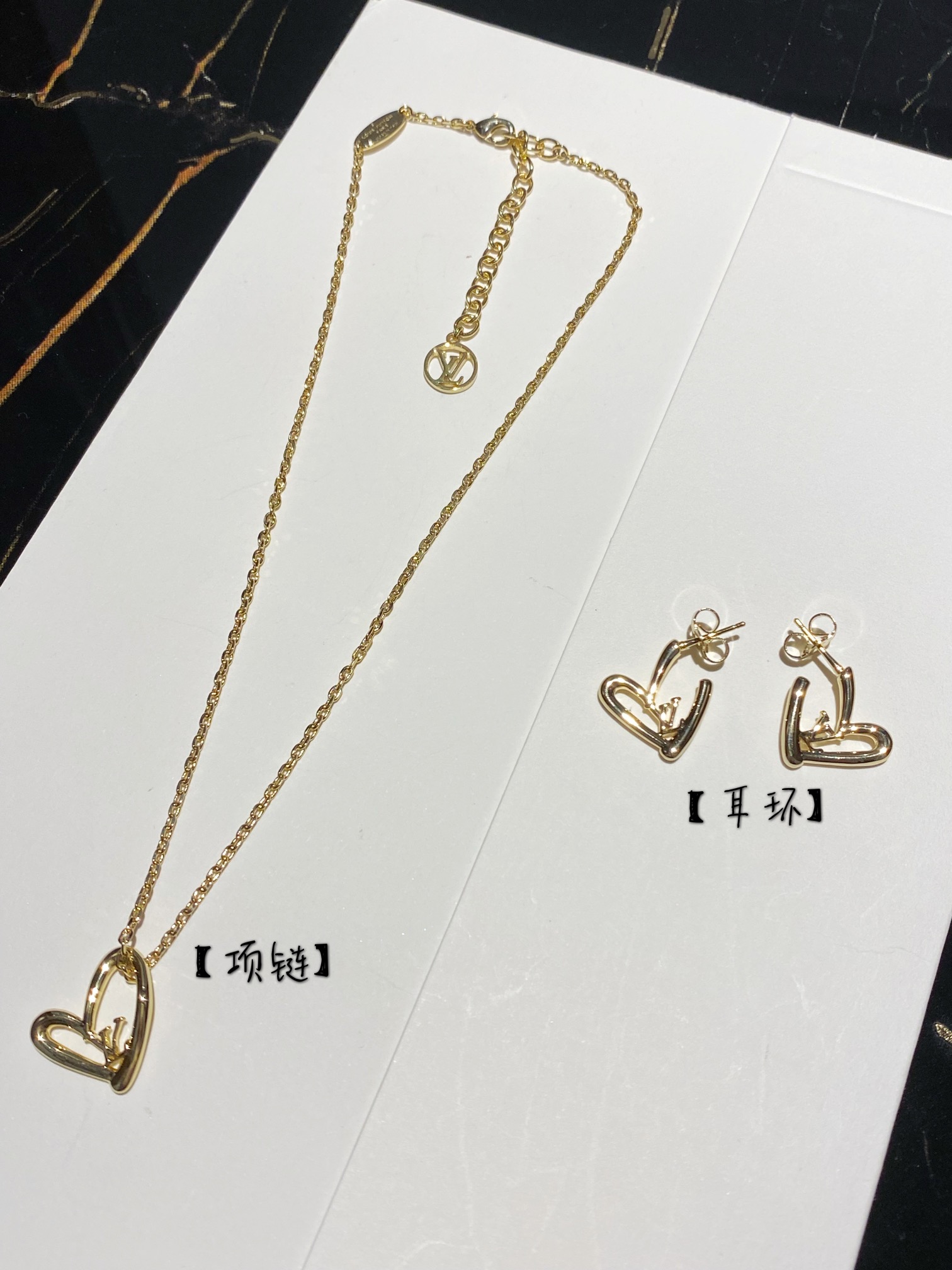 ルイ・ヴィトン Fall in Love ハート ネックレス&ピアス セット ゴールド 詳細画像 2