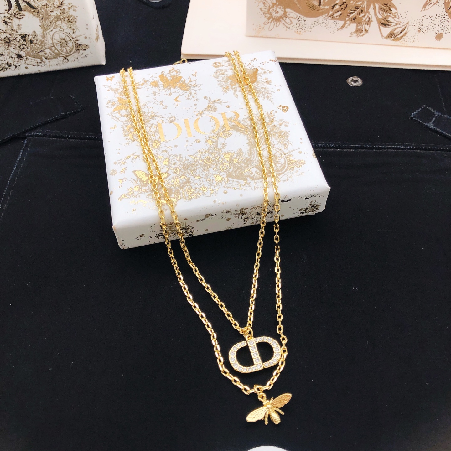ディオール ゴールド クリスタル ビー ペンダント ダブルレイヤー ネックレス 詳細画像 3