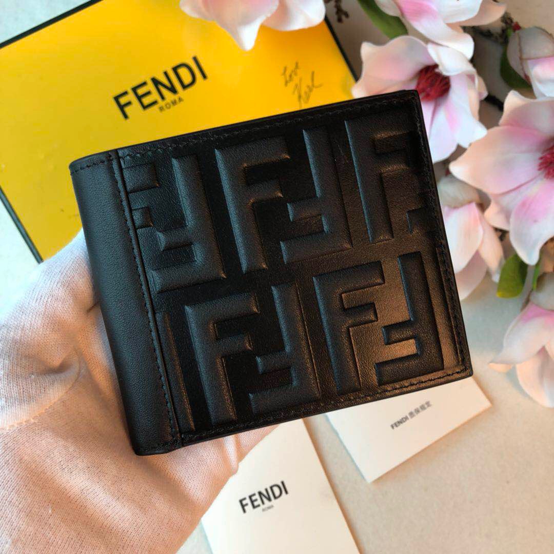 フェンディ メンズ レザー 二つ折り 短財布 ブラック 詳細画像 3
