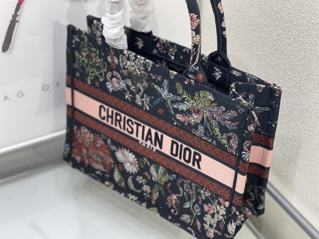 ディオール Book Tote Around the World 刺繍 トートバッグ ネイビーマルチカラー 詳細画像 3